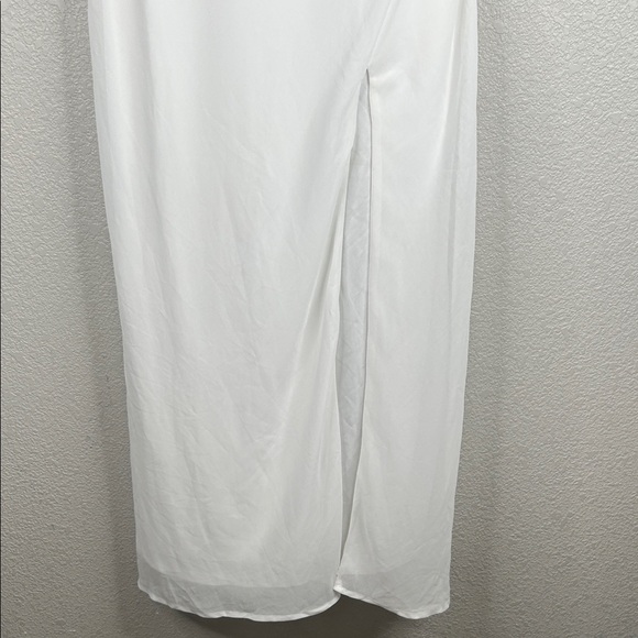 Lulus Yaneli White Boat Neck Cowl Back Maxi Dress Size Medium - Picture 7 of 12